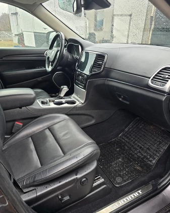 Jeep Grand Cherokee cena 139000 przebieg: 205000, rok produkcji 2020 z Siedlce małe 254